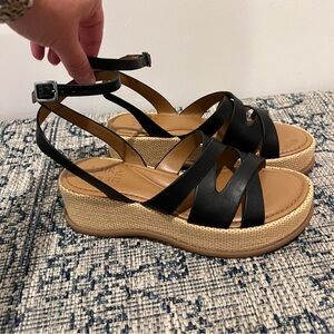 Naturalizer Women's Riley Black Platform Sandals Shoes Size 6.5